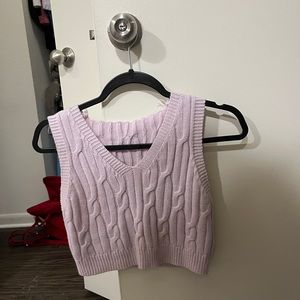 Lavender Color Cropped Sweater Vest Size S